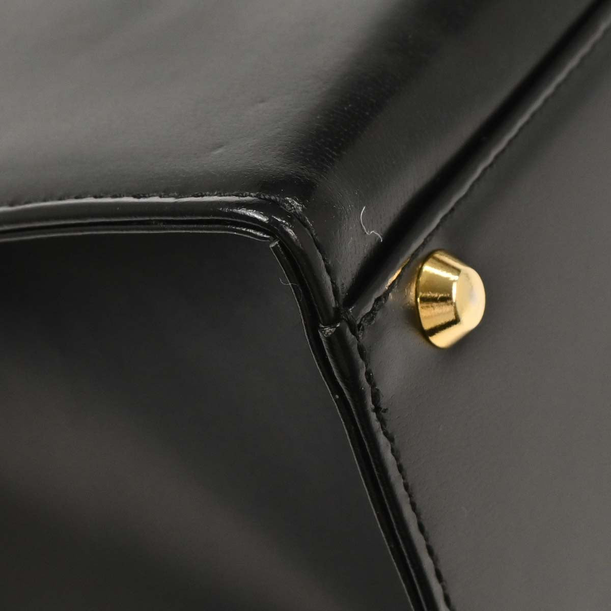Yves Saint Laurent Black Leather Handbag