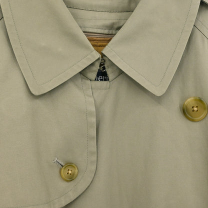 Burberrys Trench Coat Beige