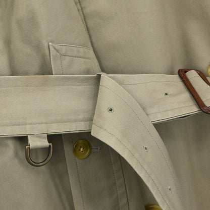 Burberrys Trench Coat Beige