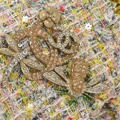 Chanel 2010-2011 White Tweed Garden Party Medium Classic Double Flap Shoulder Bag