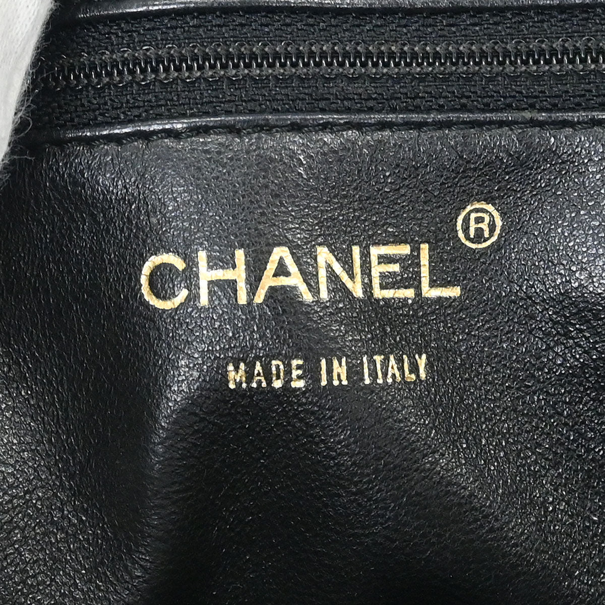 Chanel Black Calfskin Tote Handbag