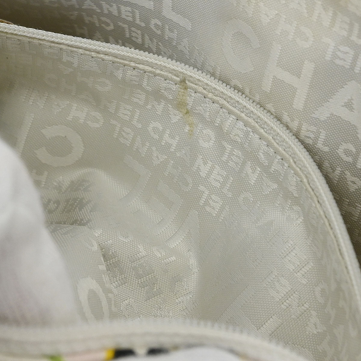 Chanel 2005-2006 Pink Canvas Valentine Chain Shoulder Bag