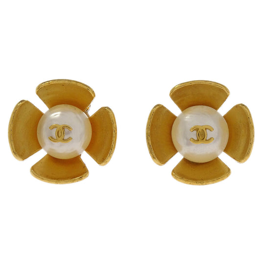 Chanel Costume Pearl Button Flower Earrings Clip-On 95A