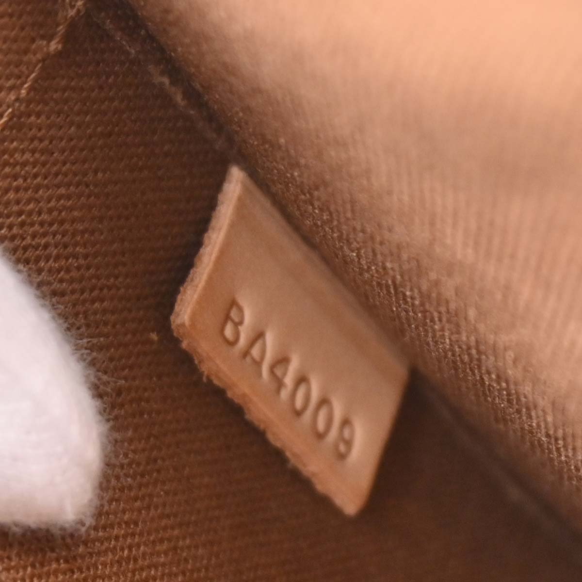 Louis Vuitton Monogram Popincourt Handbag M40009