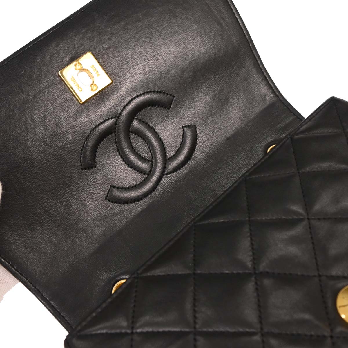 Chanel 1989-1991 Black Lambskin Turnlock Full Flap Chain Shoulder Bag