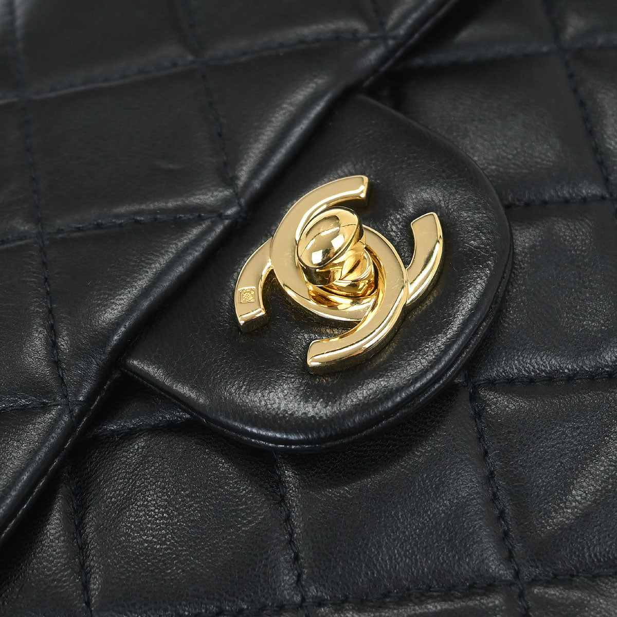 Chanel 2002-2003 Black Lambskin Mini Classic Square Flap Shoulder Bag