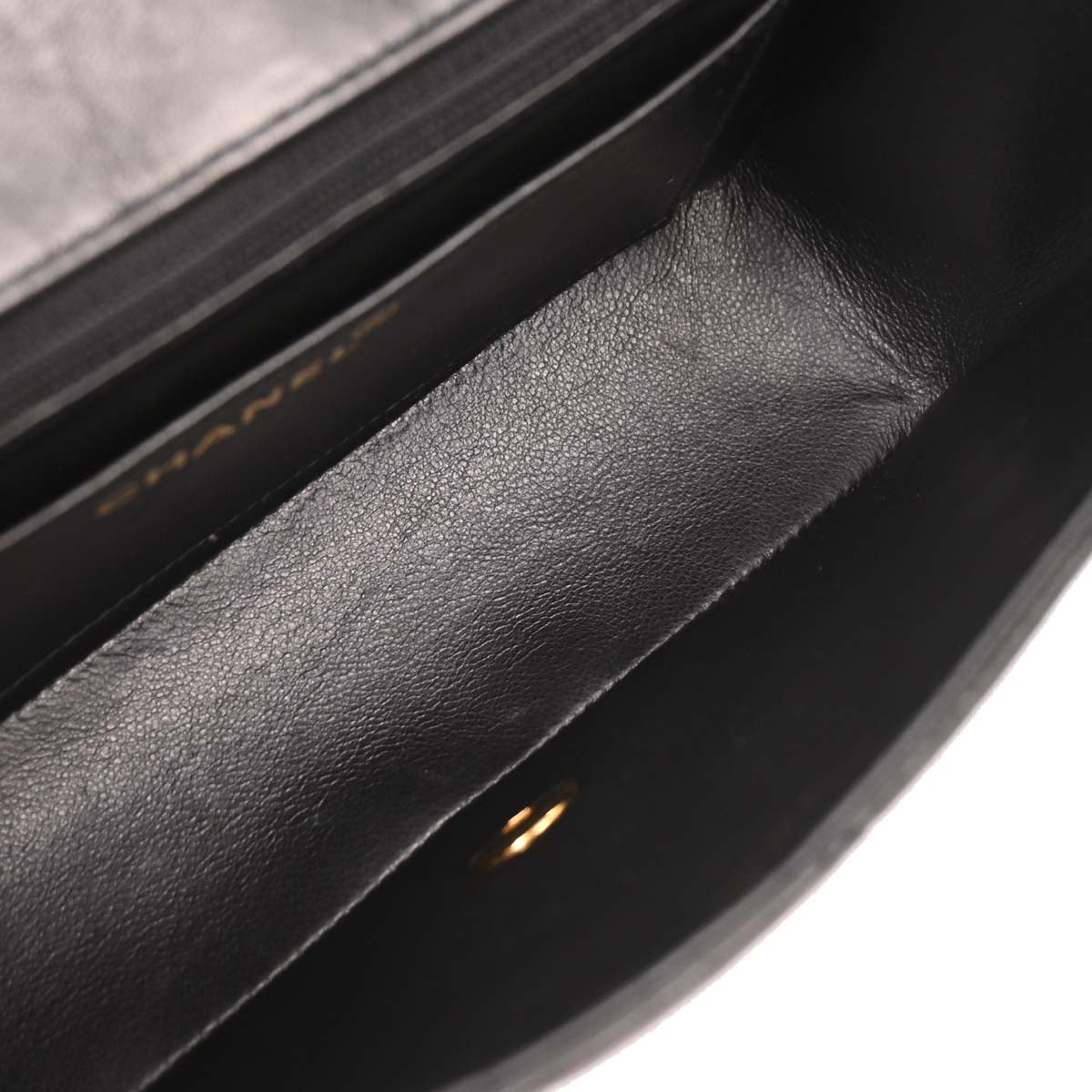 Chanel 1996-1997 Black Lambskin Small Diana Shoulder Bag