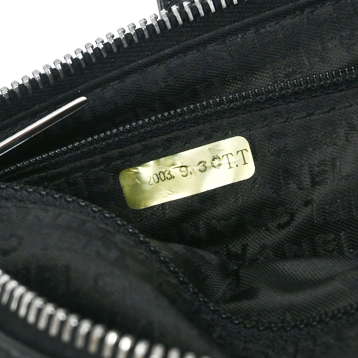 Chanel 2003-2004 Black Caviar Choco Bar Handbag