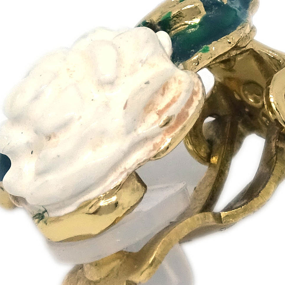 Chanel Gold White Camellia Earrings Clip-On 04A