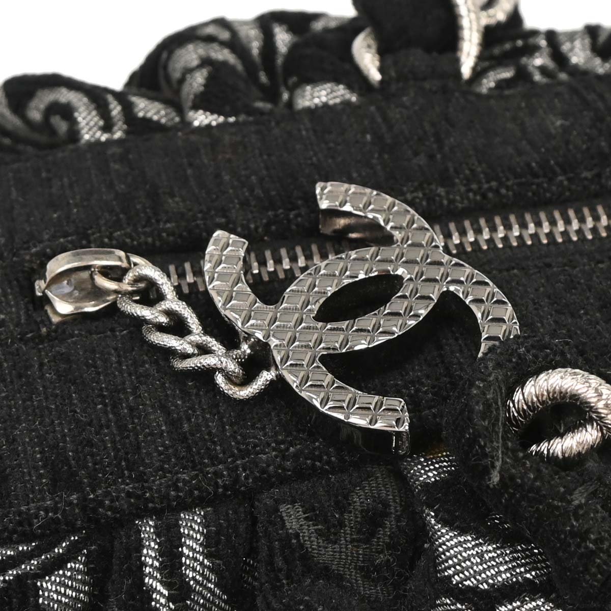 Chanel 2005-2006 Black Silver Cotton Jacquard Chain Handbag