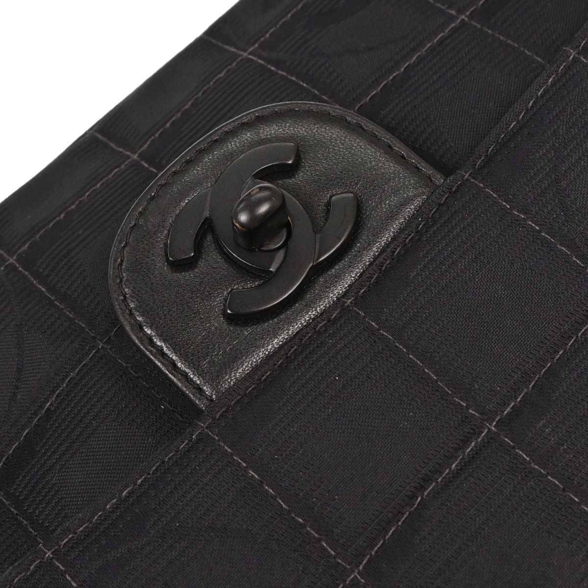 Chanel 2001-2003 Black Nylon Travel Line Single Flap Shoulder Bag