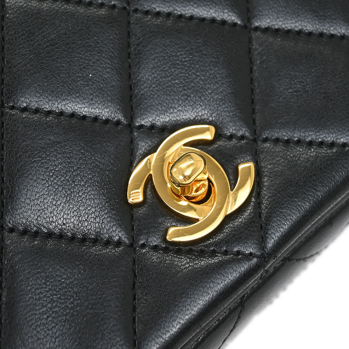 Chanel 1989-1991 Black Lambskin Turnlock Mini Full Flap Shoulder Bag