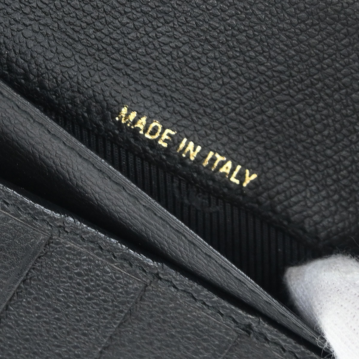 Chanel 2003-2004 Black Caviar Long Wallet Purse