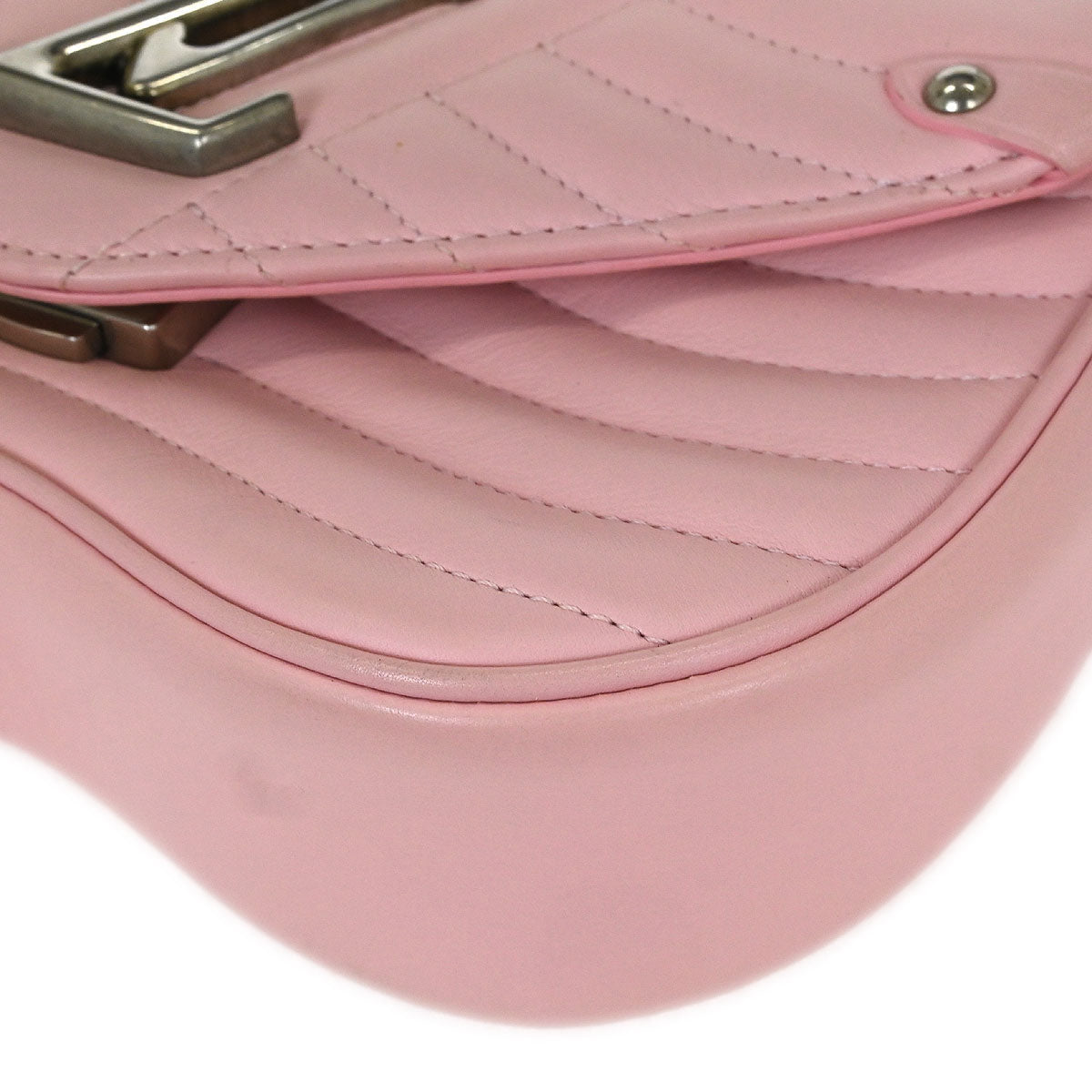 Louis Vuitton Pink Wave Chain Bag MM Shoulder Bag M51944