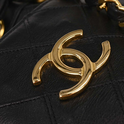 Chanel 1986-1988 Black Lambskin Bicolore Bucket Shoulder Bag