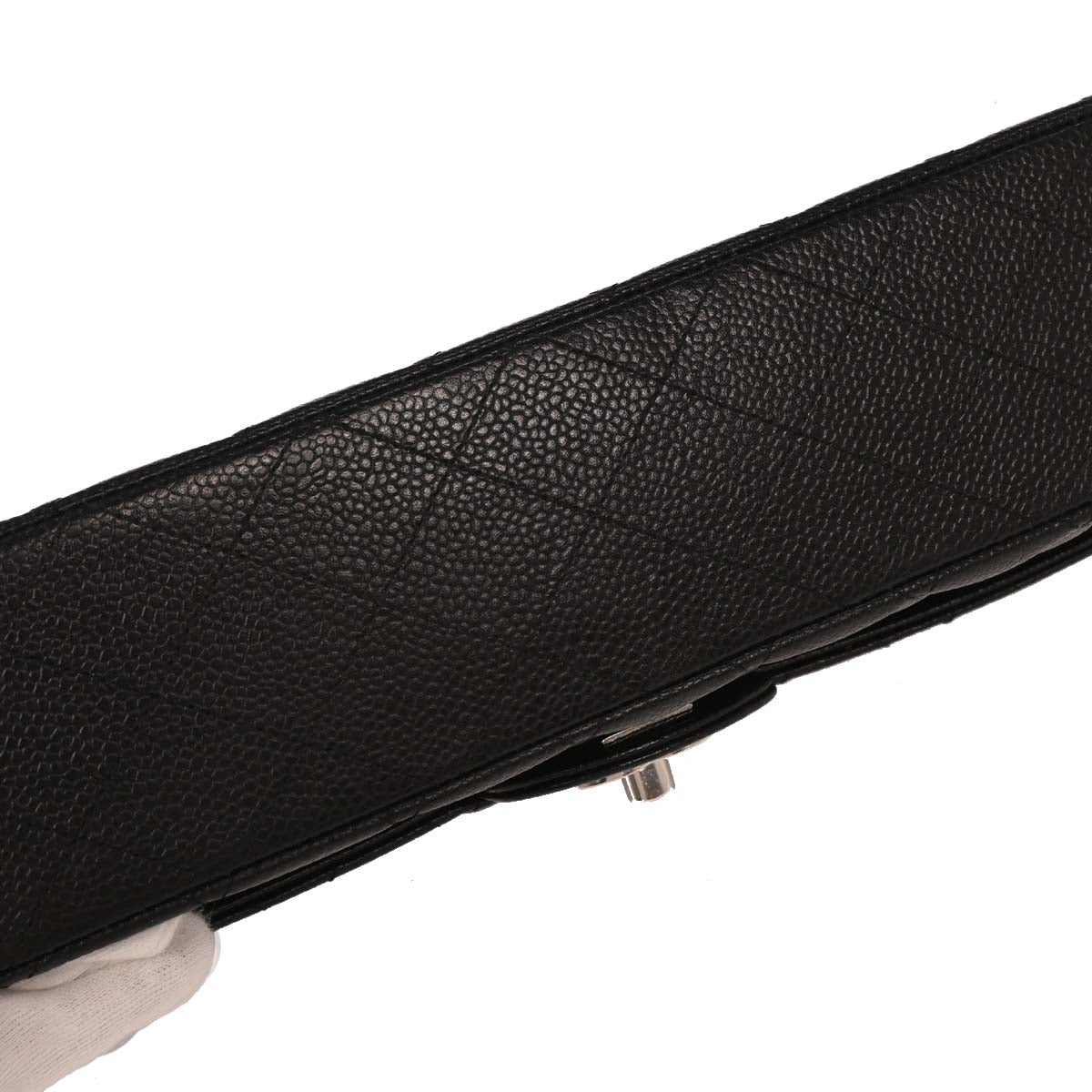 Chanel 2005-2006 Black Caviar Medium Classic Double Flap Shoulder Bag