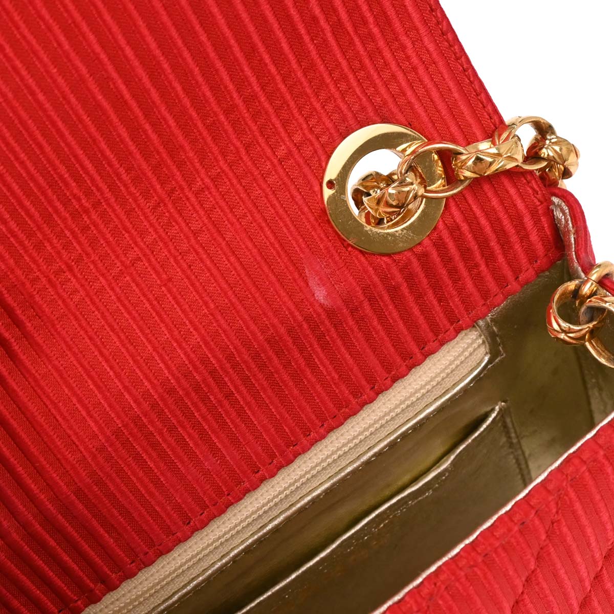 Chanel 1991-1994 Red Satin Chevron Shoulder Bag