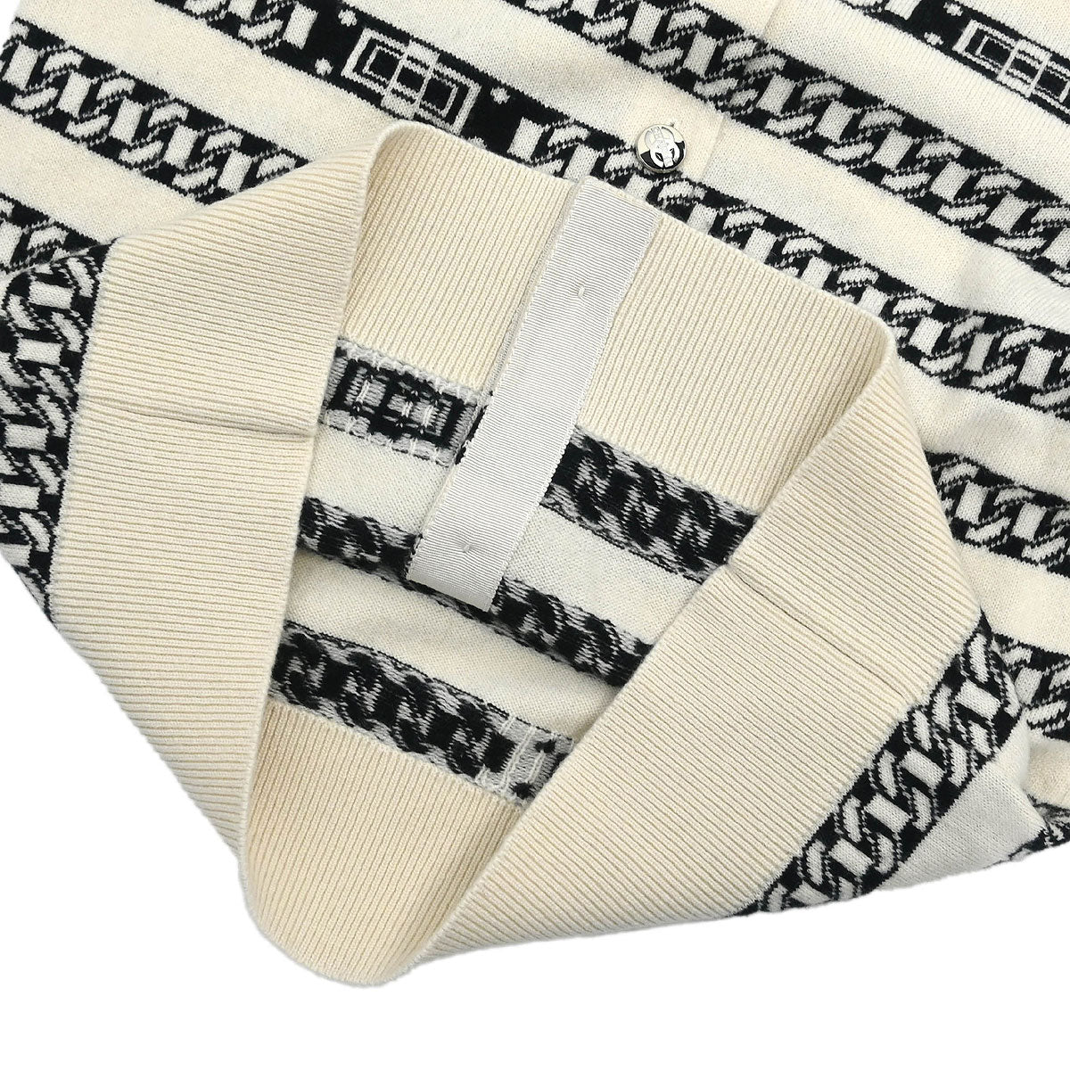 Chanel 2017 Cardigan White #36