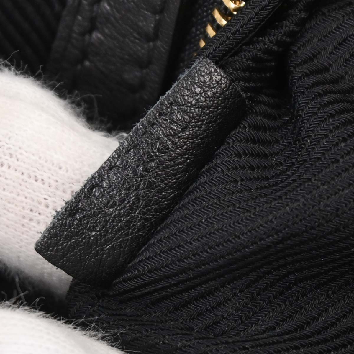 Louis Vuitton 2009 Red Monogram Neo Noe Hiver Bucket Drawstring Handbag