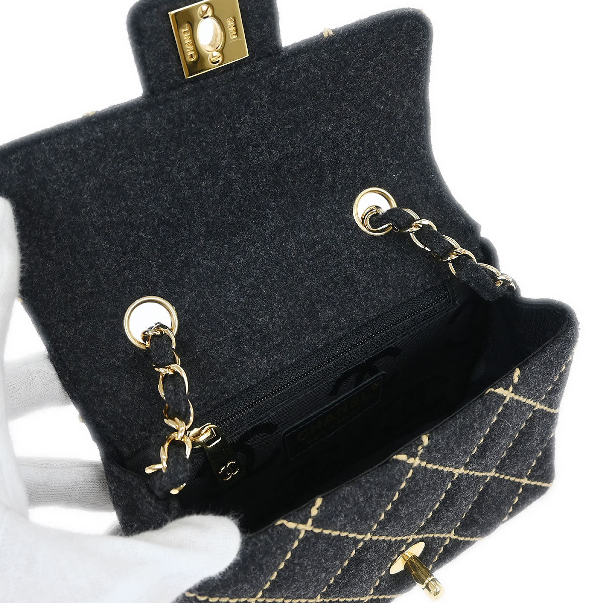 Chanel 2003-2004 Gray Wool Wild Stitch Shoulder Bag