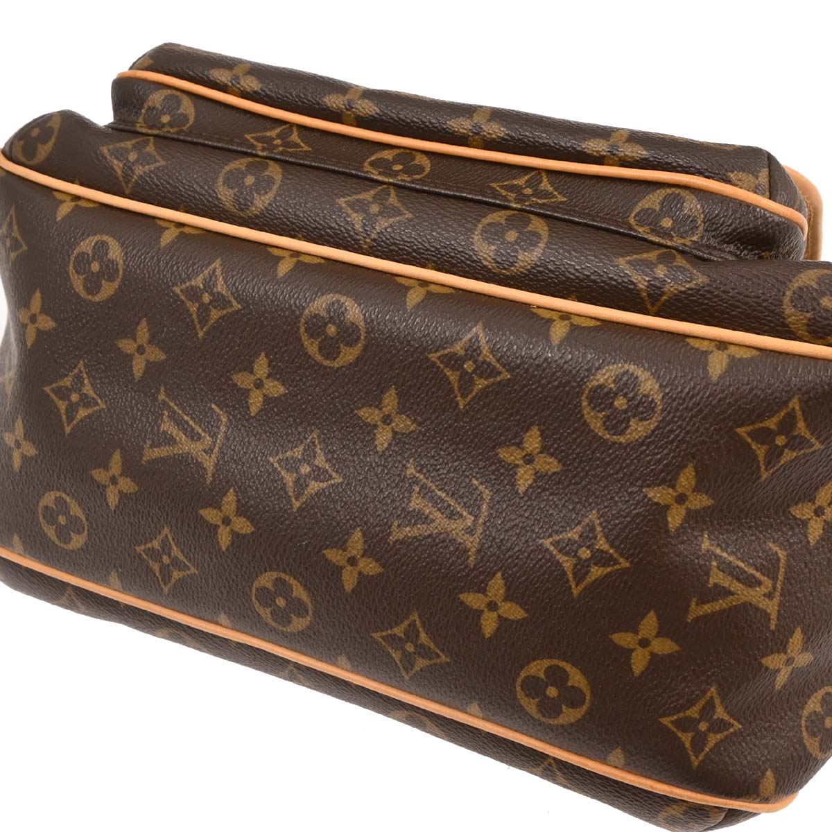 Louis Vuitton 2006 Monogram Tikal GM Hobo Handbag M40077