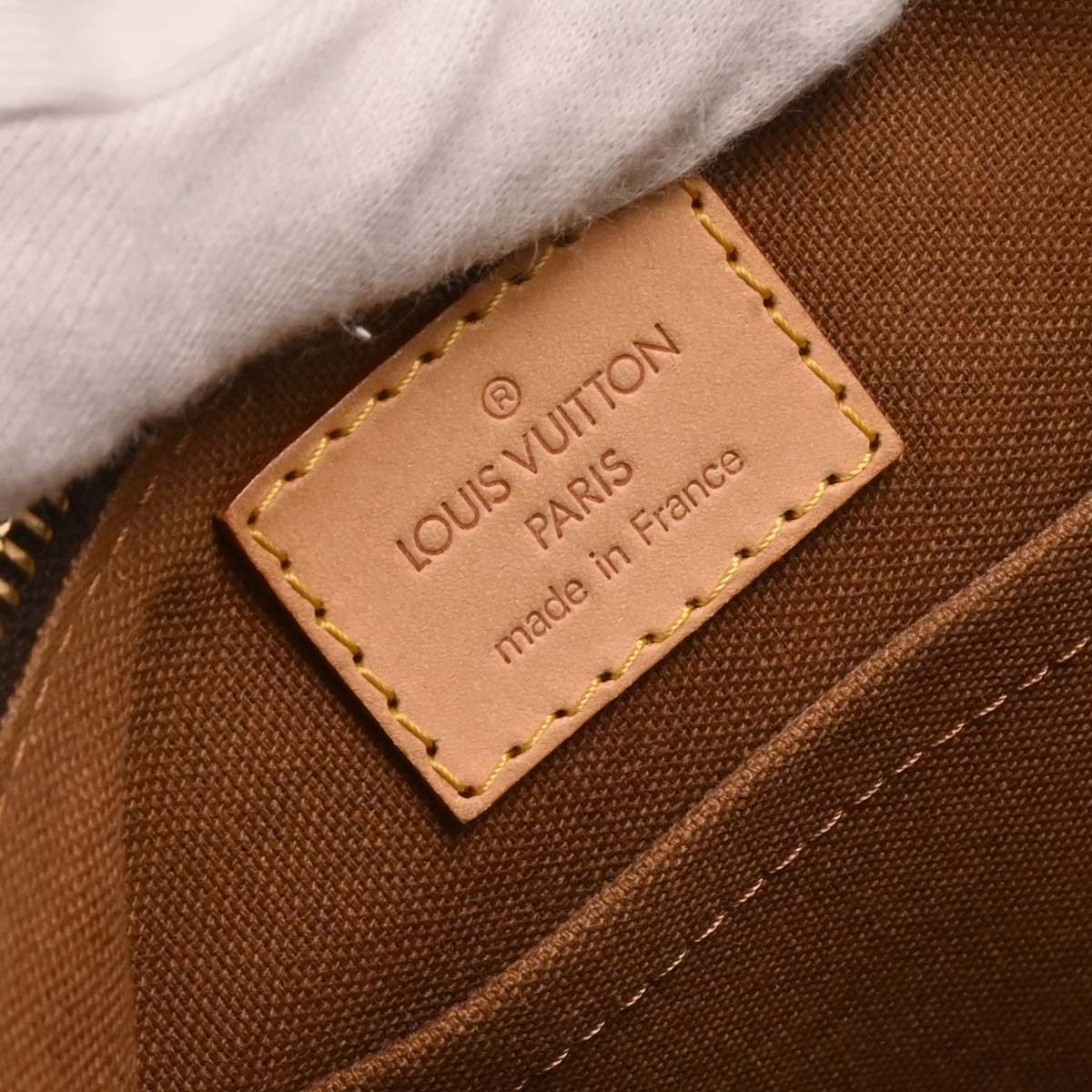 Louis Vuitton 2006 Monogram Tikal GM Hobo Handbag M40077