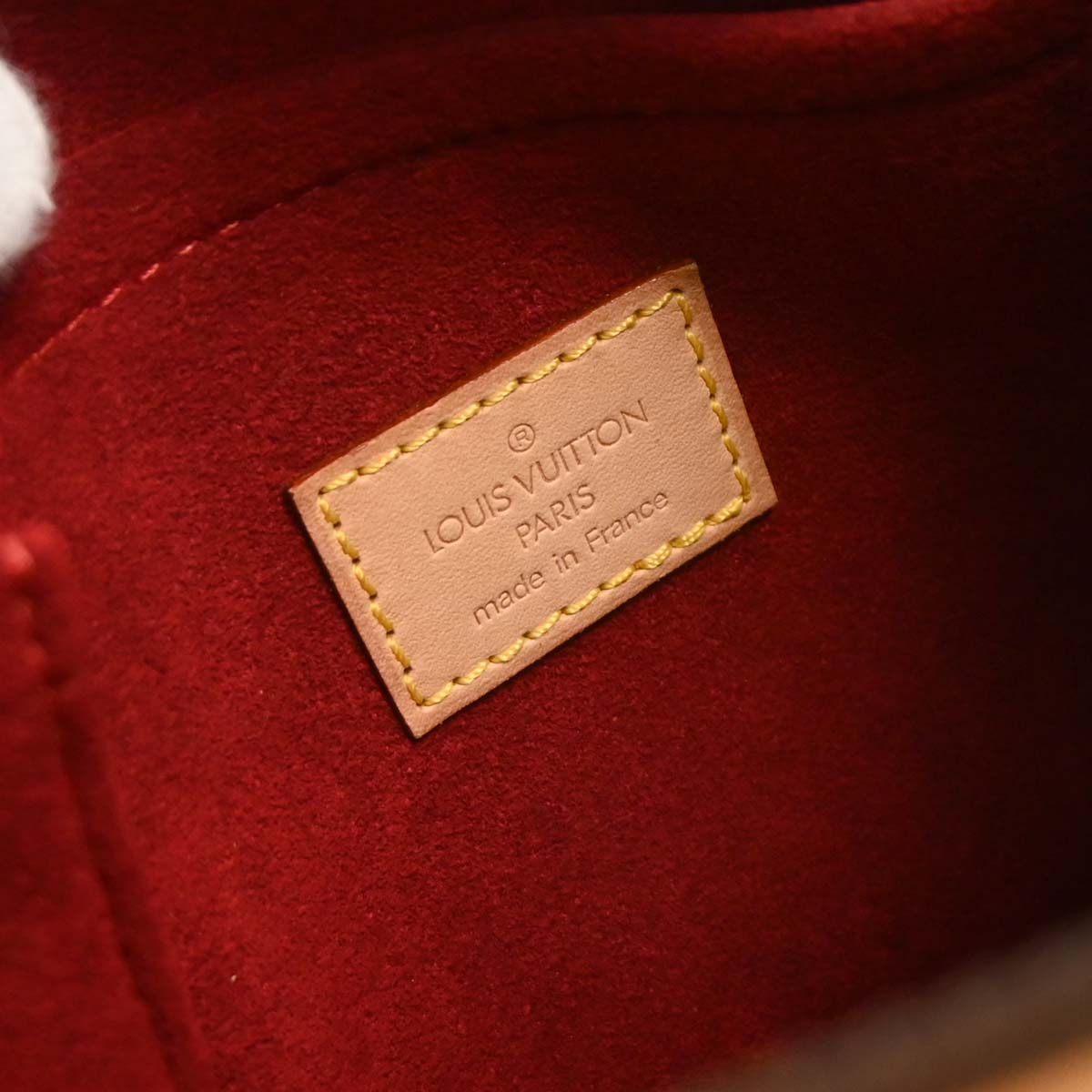 Louis Vuitton 2003 Monogram Croissant MM Handbag M51512