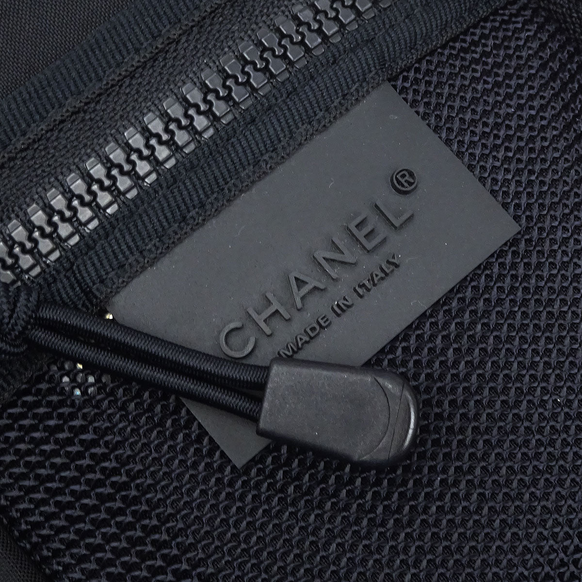 Chanel 2003-2004 White Nylon Travel Line Shoulder Bag