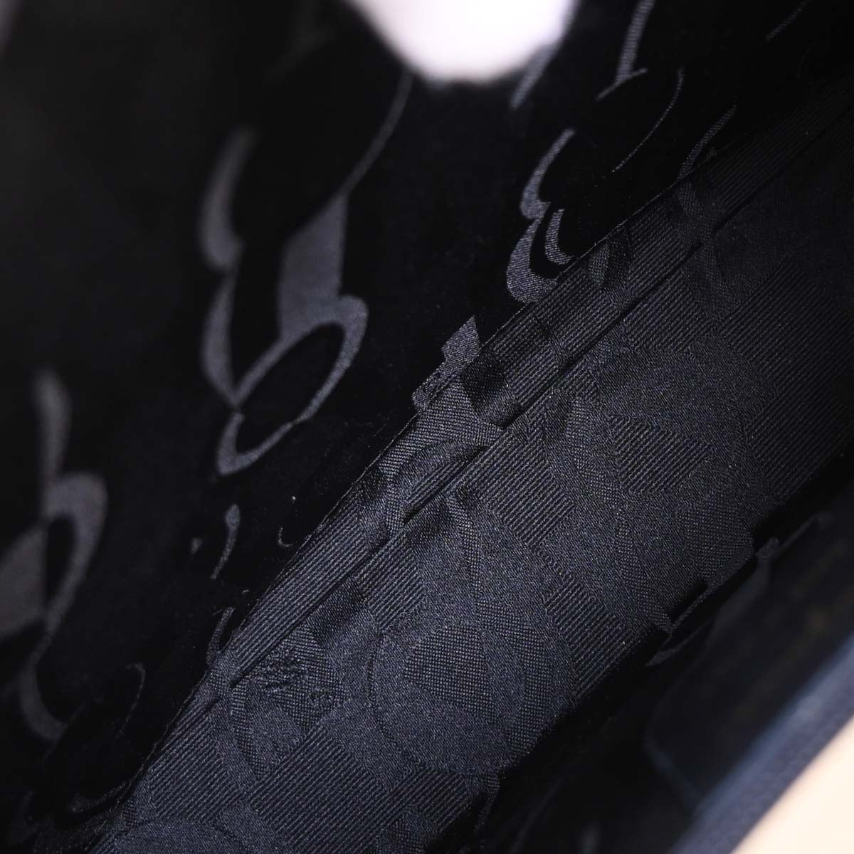 Salvatore Ferragamo Beige Gancini 2way Shoulder Handbag