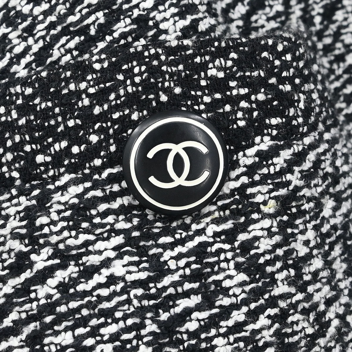 Chanel 1997 Jacket Black #40