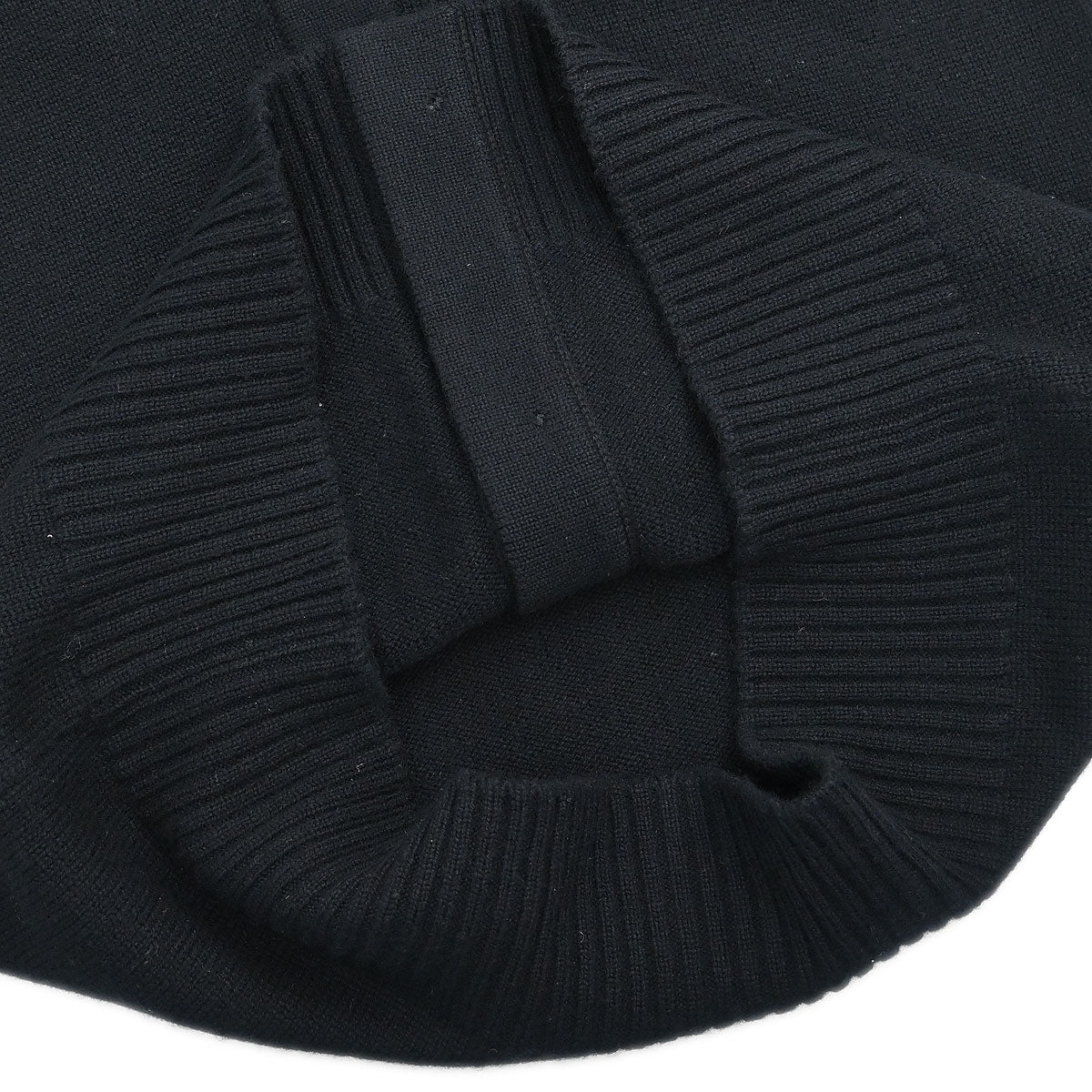 Chanel 2008 Cardigan Black #34