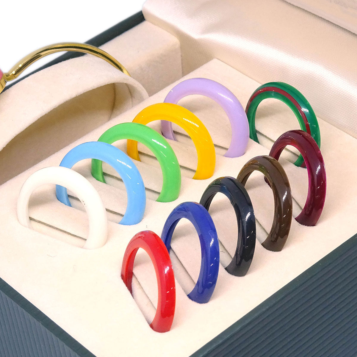 Gucci 11/12.2 Change Bezel Chameleon Quartz Watch SS