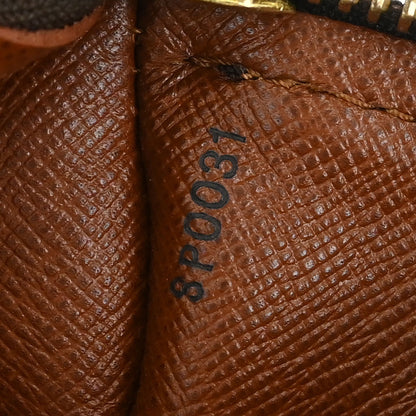 Louis Vuitton Monogram Papillon 26 Handbag M51366