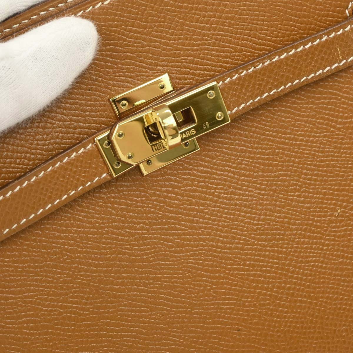 Hermes 1989 Gold Courchevel Kelly Sport PM Shoulder Bag