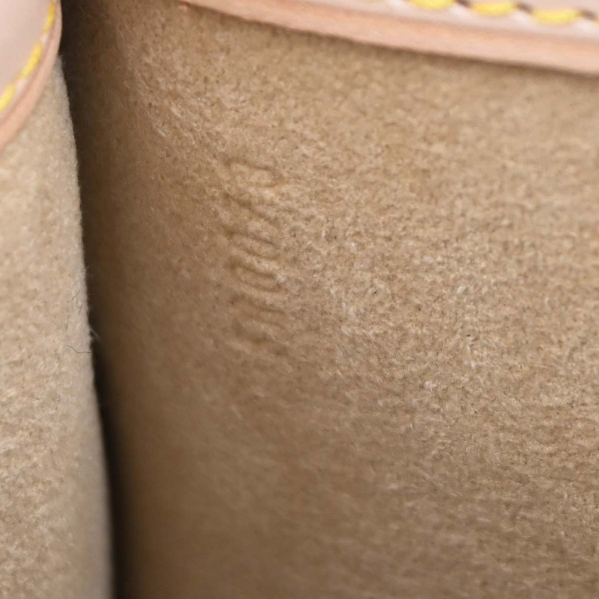 Louis Vuitton Tweed PVC Monogram Tweedy Handbag M92820