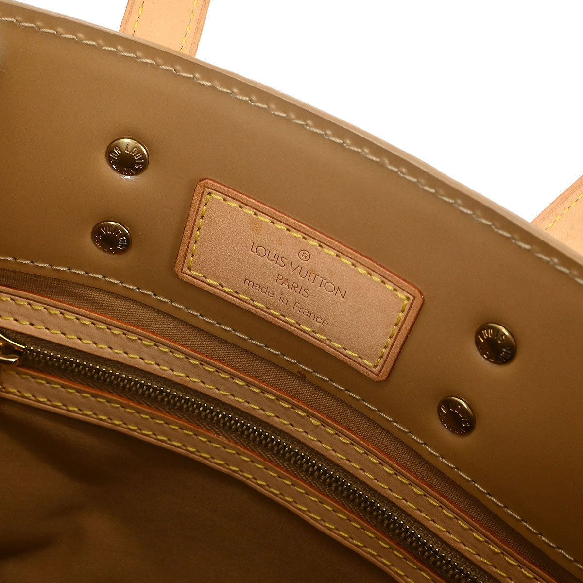 Louis Vuitton Beige Vernis Reade PM Tote Handbag M91334