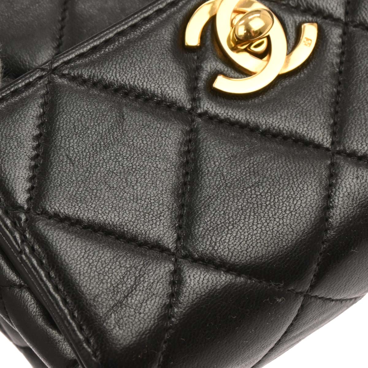 Chanel 1994-1996 Black Lambskin Chain Shoulder Bag