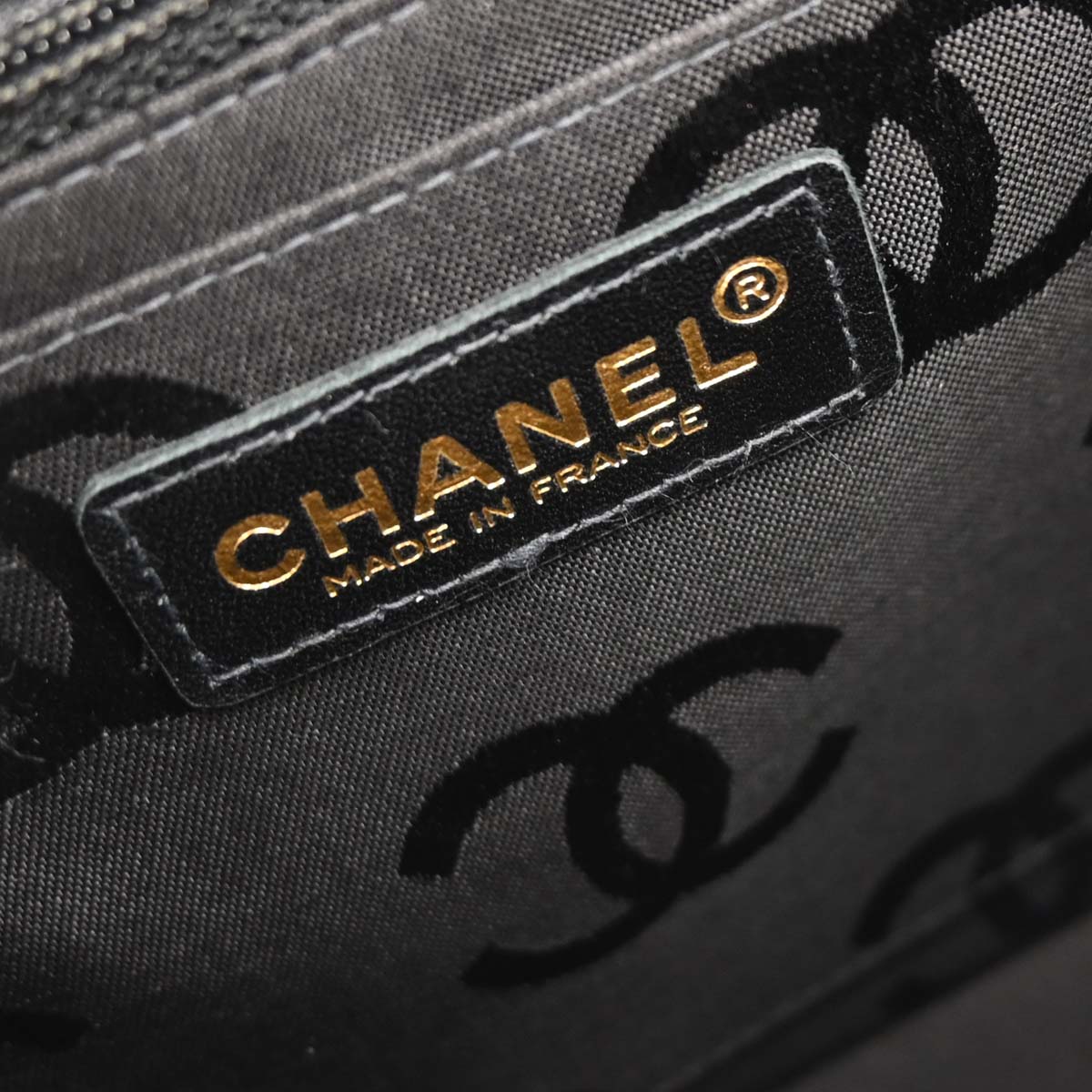 Chanel 2001-2003 Black Patent Leather Choco Bar Single Flap Shoulder Bag