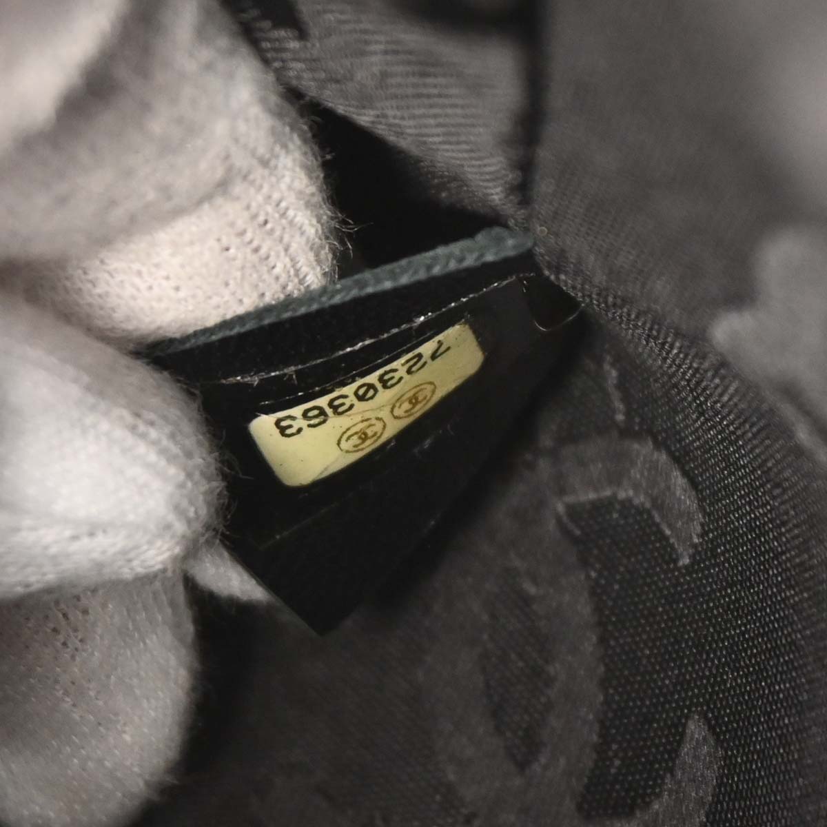 Chanel 2001-2003 Black Patent Leather Choco Bar Single Flap Shoulder Bag