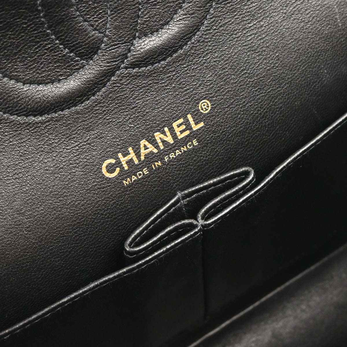 Chanel 2004-2005 Black Caviar Medium Classic Double Flap Shoulder Bag