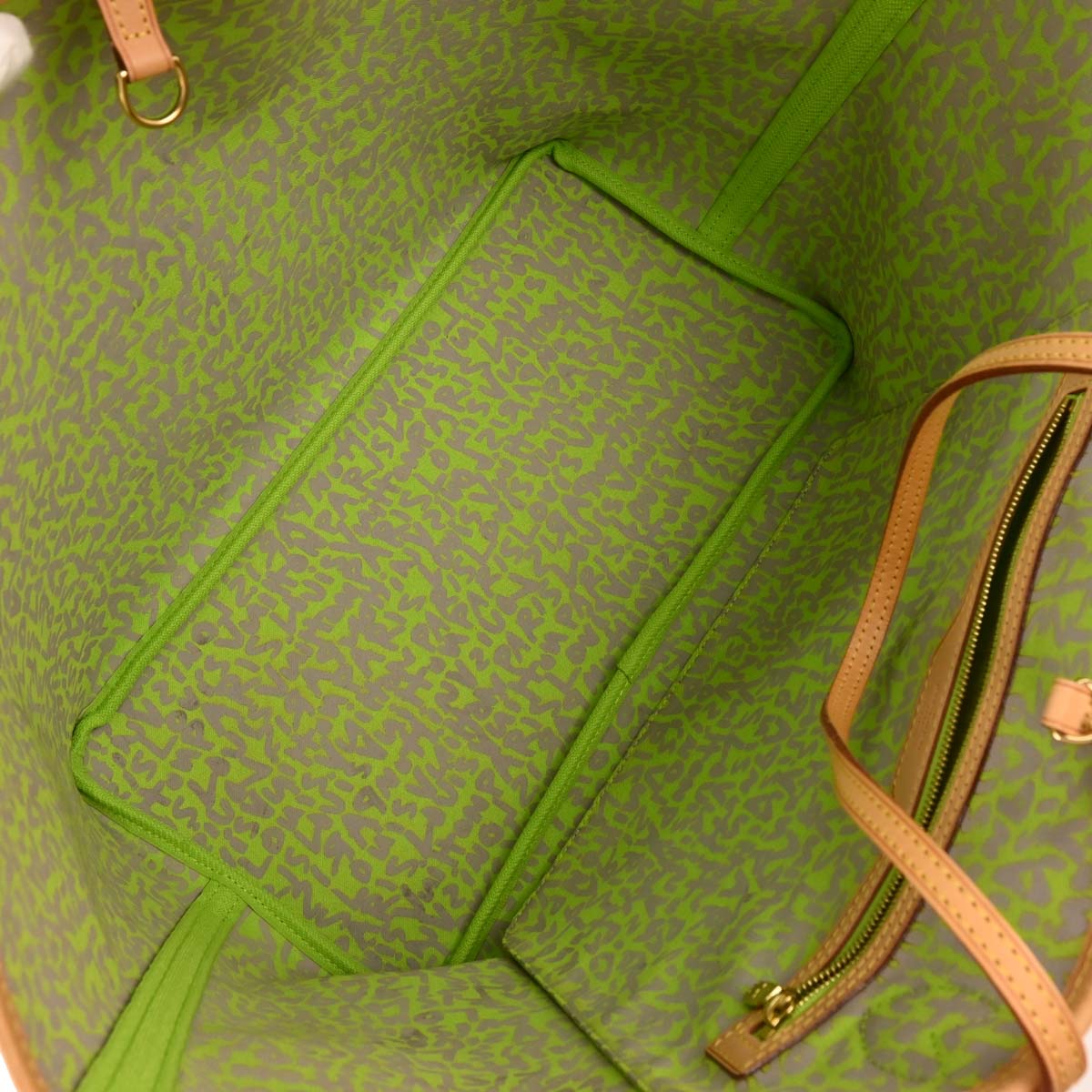 Louis Vuitton Green Monogram Graffiti Neverfull GM Tote M93703