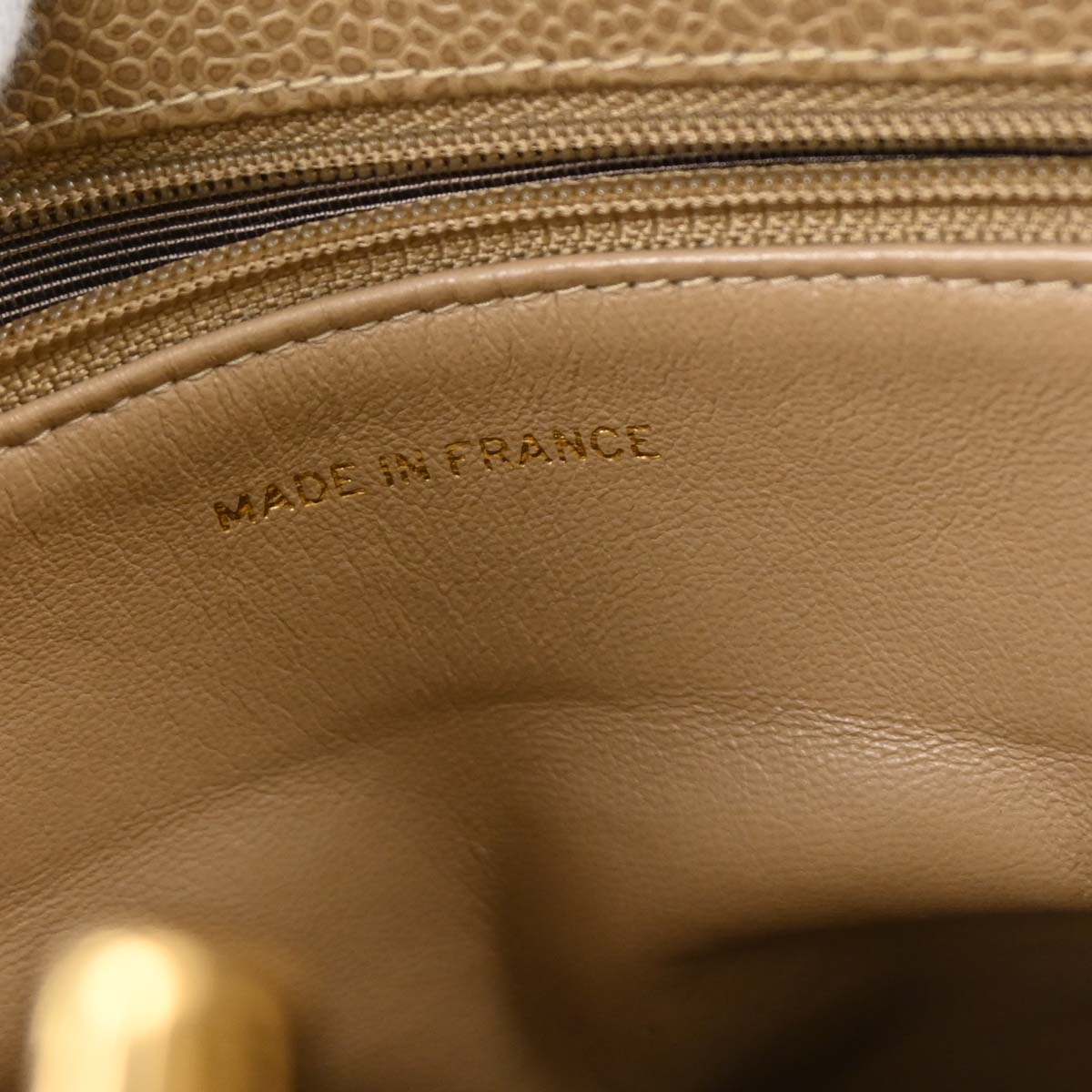 Chanel 1994-1996 Beige Caviar Handbag