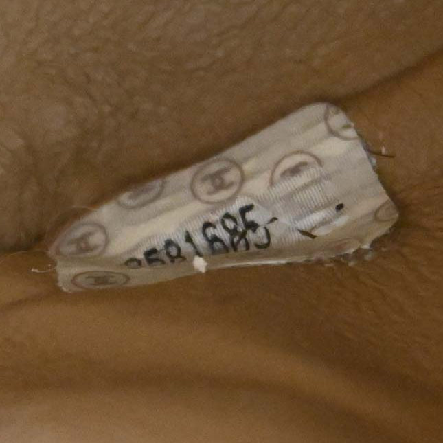 Chanel 1994-1996 Beige Caviar Handbag