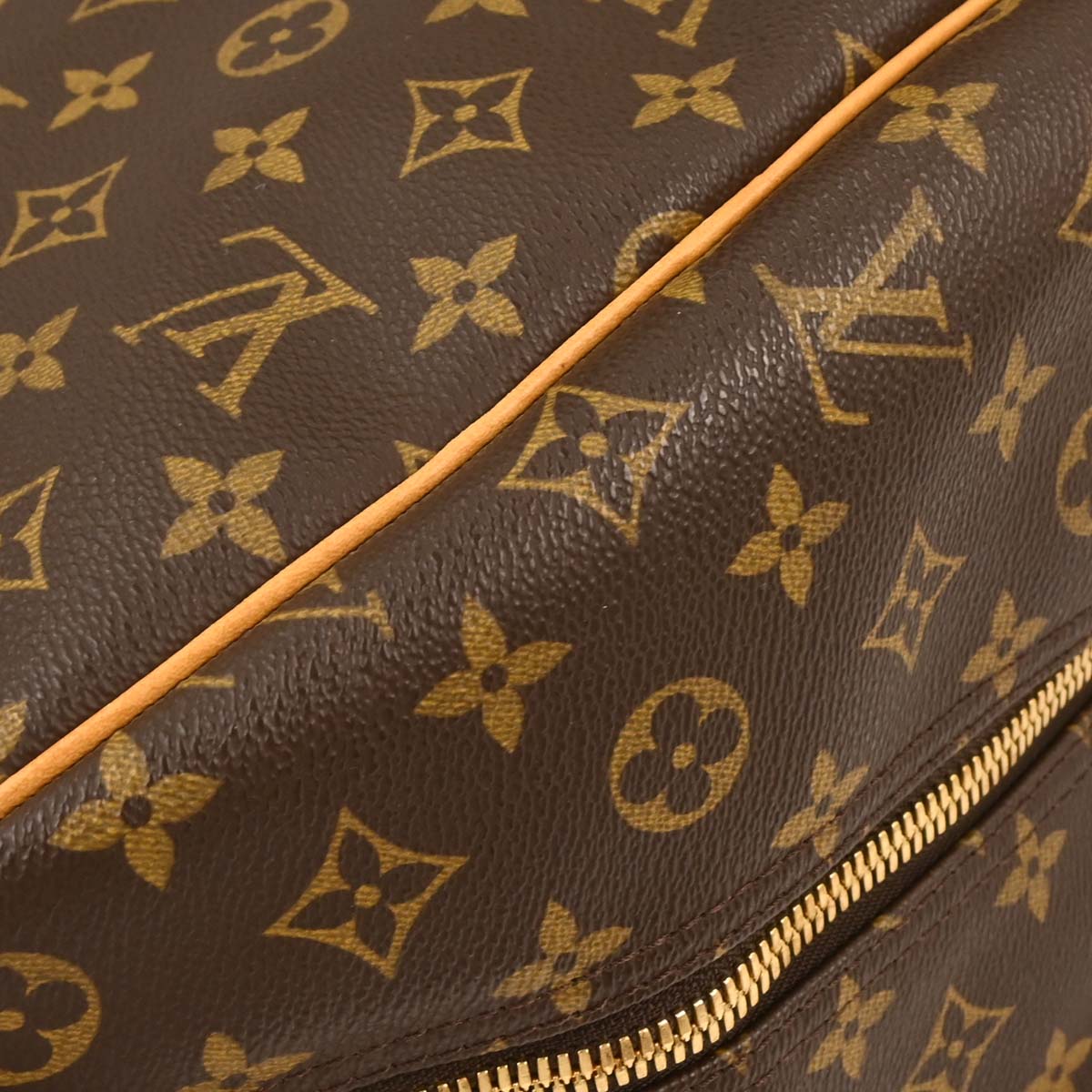 Louis Vuitton Monogram Evasion Travel Bag M41443