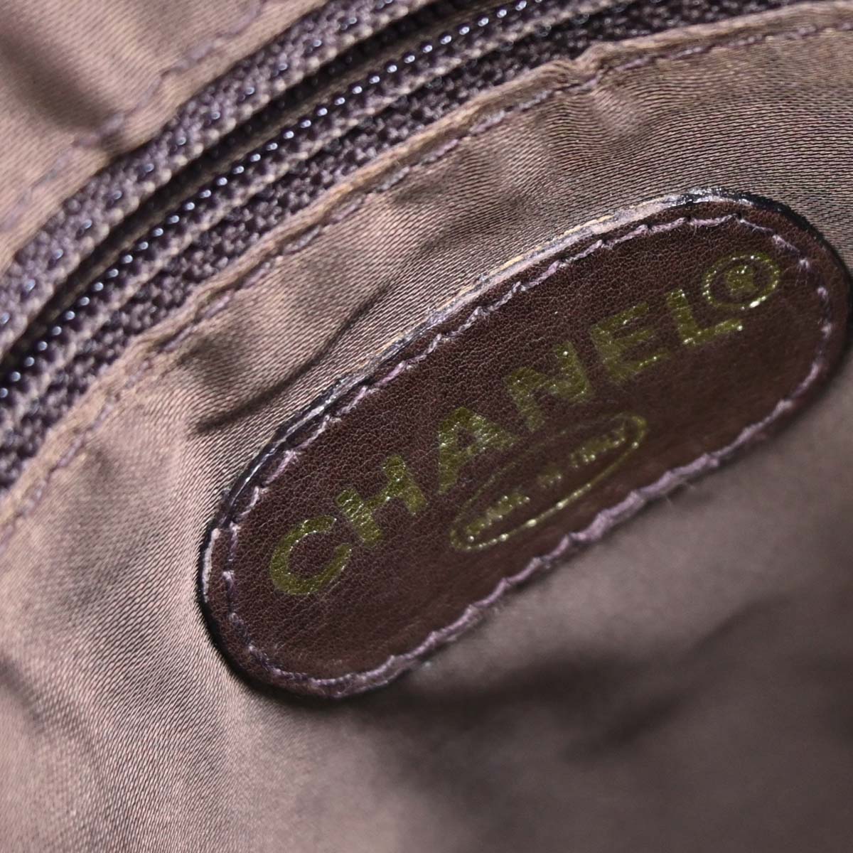 Chanel 1996-1997 Brown Caviar Chain Tote Bag