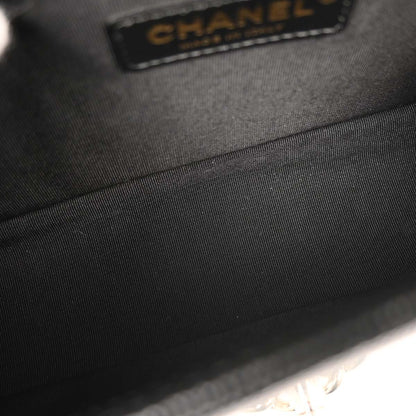 Boy Chanel 2018 Black Caviar Chevron Medium Shoulder Bag