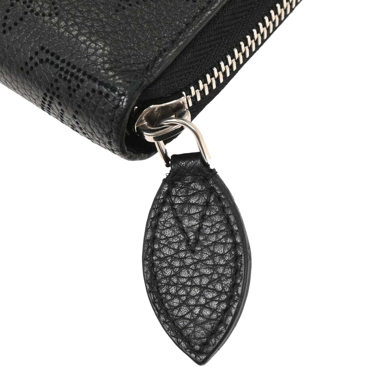 Louis Vuitton Monogram Mahina Zippy Wallet M61867
