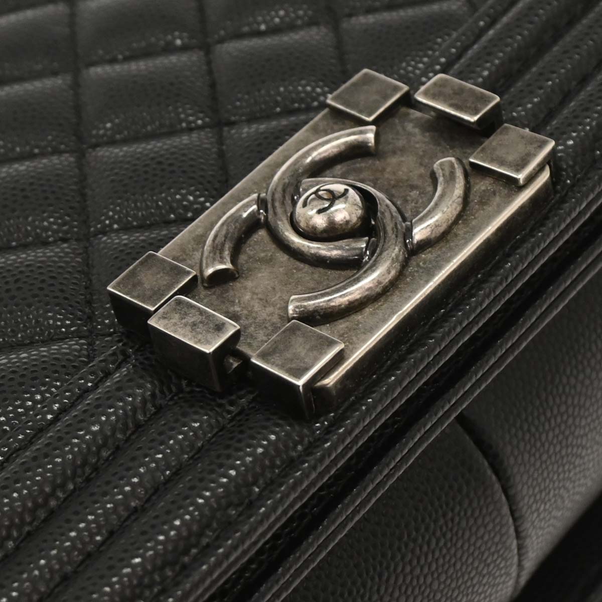 Boy Chanel 2019 Black Caviar Medium Shoulder Bag