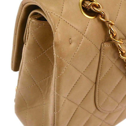 Chanel 1996-1997 Beige Lambskin Medium Classic Double Flap Shoulder Bag