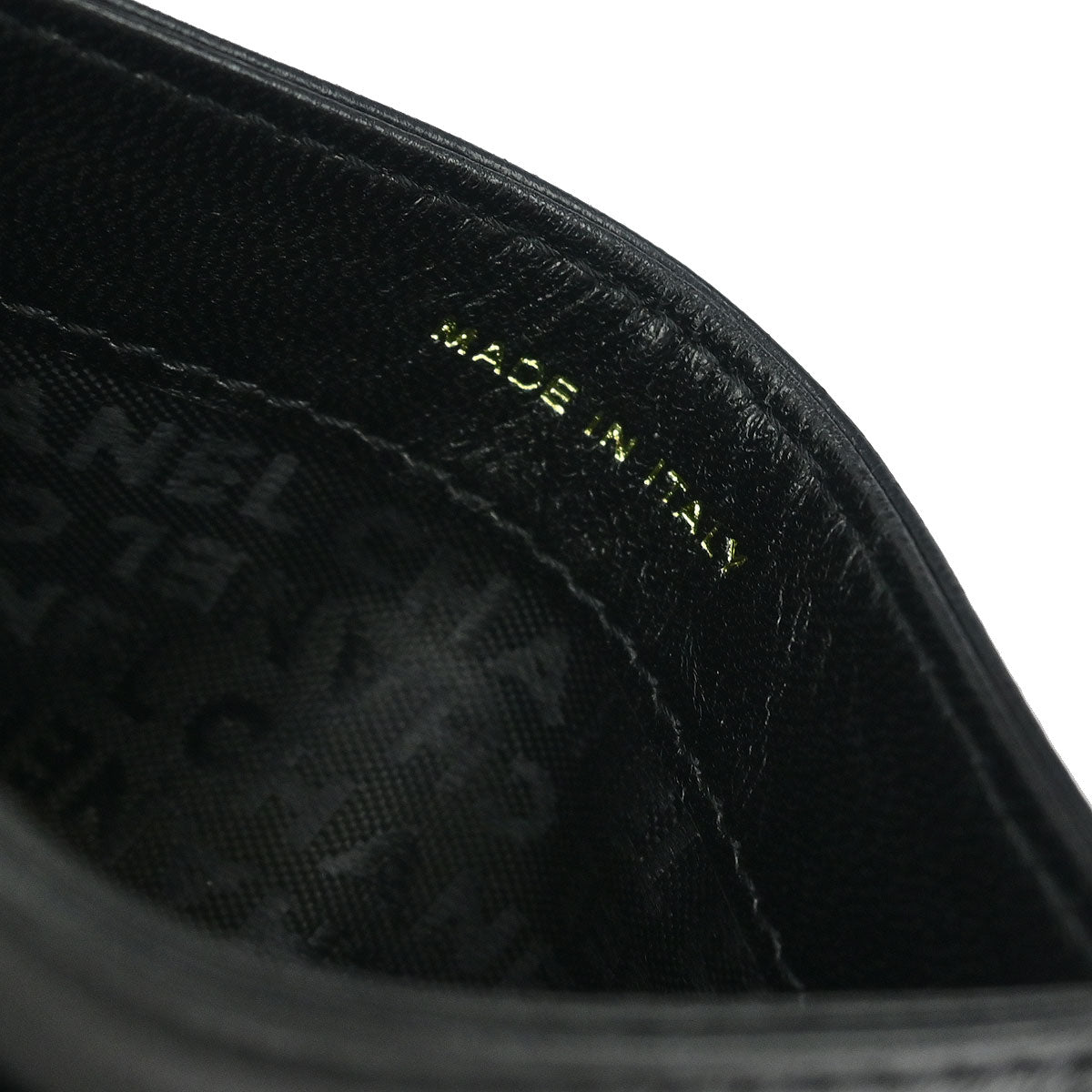 Chanel 2003-2004 Black Lambskin Choco Bar Icon Cardholder Small Good